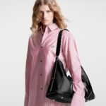 Louis Vuitton CarryAll Vibe MM Shoulder Bag 15.3in/ 39cm Black Silver Hardware For Women M25143 - Image 2