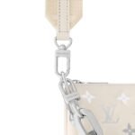 Louis Vuitton Coussin PM Shoulder Bag 10.2in/ 26cm Cream/Gray Silver Hardware For Women M11986 - Image 6