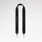 Louis Vuitton Coussin PM Shoulder Bag 10.2in/ 26cm Monogram Black Gold Hardware For Women M21260 - Image 8