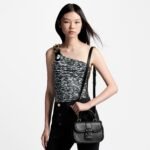 Louis Vuitton Hide And Seek Black Bag For Women M22724 - 8.3 Inches/ 21 Cm - Image 3
