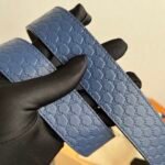 Louis Vuitton 35mm LV Initiales Embossed Belt – Navy Blue With Matte White Buckle - Image 5