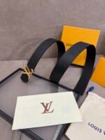 Louis Vuitton 40mm LV Initiales Monogram Belt Black With Gold Buckle - Image 4