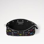 Louis Vuitton LV x TM Pochette Accessoires Shoulder Bag 8.7in/ 22cm Multicolor Monogram Canvas Gold Hardware For Women M13663 - Image 7
