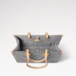 Louis Vuitton OnTheGo MM Tote Bag 13.8in/ 35cm Washed Gray Gold Hardware For Women M13189 - Image 7