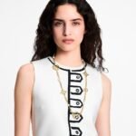 Louis Vuitton Pearly Flower Sautoir Necklace White Gold Hardware For Women M03499 - Image 2
