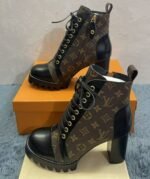 Louis Vuitton Star Trail Ankle Boot Patent Monogram Material Black For Women 1A2Y7P - Image 5
