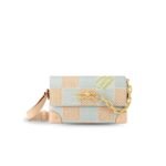 Louis Vuitton Steamer Wearable Wallet Bag White For Men N40674 7.1in/18cm