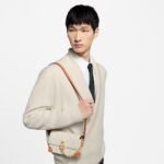 Louis Vuitton Steamer Wearable Wallet Off-White For Men 18cm/7.1in - M14686 - Image 5