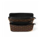 Louis Vuitton Trio Messenger Bag Brown For Men 25cm/ 9.8 in M46694 - Image 3
