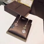Louis Vuitton Idylle Blossom Long Earrings, 3 Golds And Diamonds - Q96413 - Image 5