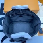 Louis Vuitton LV x YK Weekend Tote Grey For Women 16.9in/43 cm M46434 - Image 8