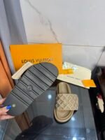 Louis Vuitton Women's Pool Pillow Comfort Flat Mule Brown For Women LV - Image 4