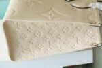 Louis Vuitton OnTheGo MM Tote Bag 13.8in/ 35cm Beige Gold Hardware For Women M46531 - Image 5