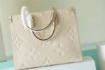 Louis Vuitton OnTheGo MM Tote Bag 13.8in/ 35cm Beige Gold Hardware For Women M46531 - Image 7