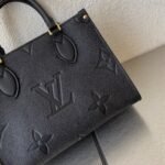Louis Vuitton OnTheGo PM Tote Bag 9.8in/ 25cm Black Gold Hardware For Women M45653 - Image 8