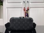 Louis Vuitton Smooth Horizon Clutch 8.3in/ 21cm Black Silver Hardware For Men - Image 2