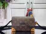 Louis Vuitton Steamer Wearable Wallet Brown For Men 18cm/ 7.1 in M82534 - Image 2