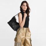 Louis Vuitton CarryAll PM Shoulder Bag 11.6in/ 29.5cm Black Gold Hardware For Women M46288 - Image 2